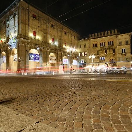 Palazzo Altavilla Deluxe Парма Екстериор снимка