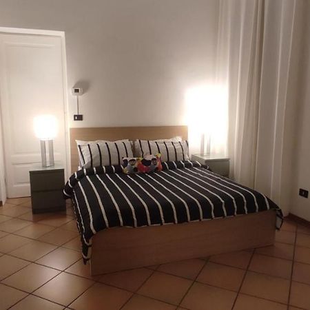 Palazzo Altavilla Deluxe Парма Екстериор снимка