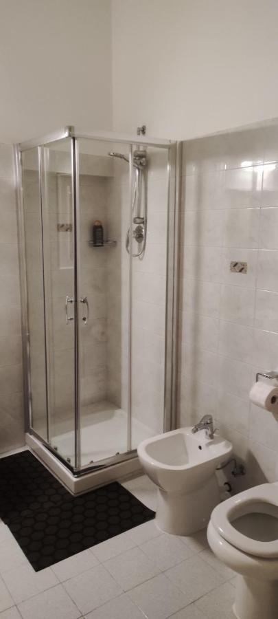 Palazzo Altavilla Deluxe Парма Екстериор снимка