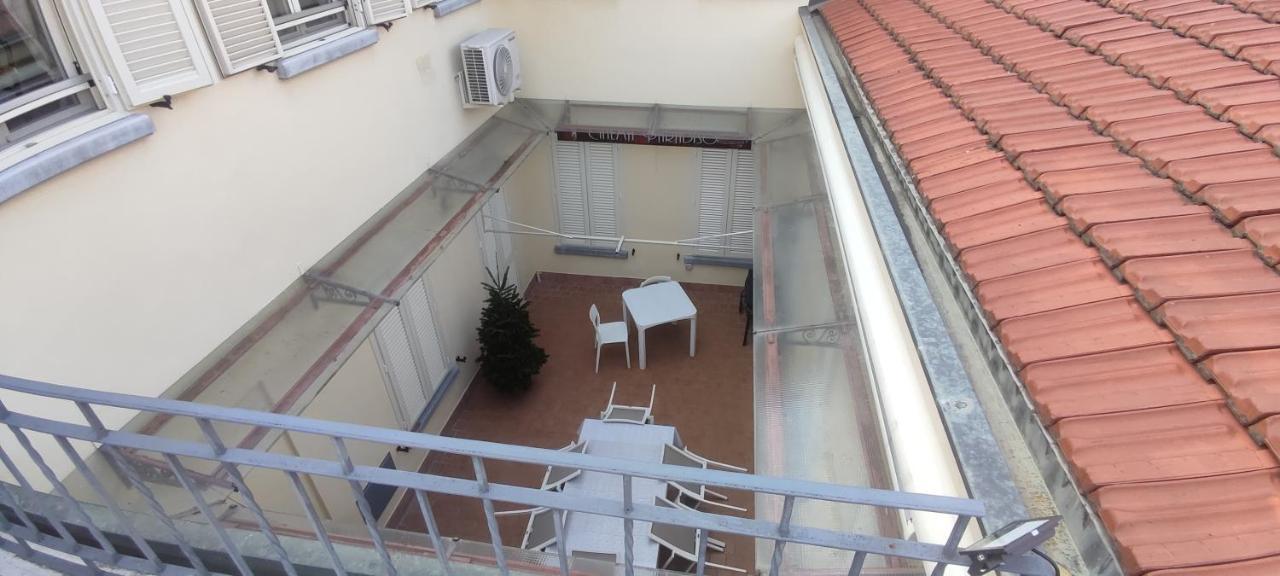 Palazzo Altavilla Deluxe Парма Екстериор снимка