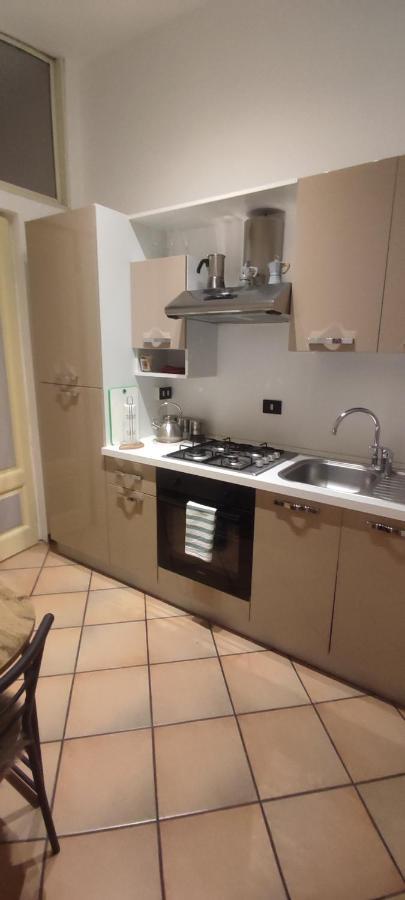 Palazzo Altavilla Deluxe Парма Екстериор снимка